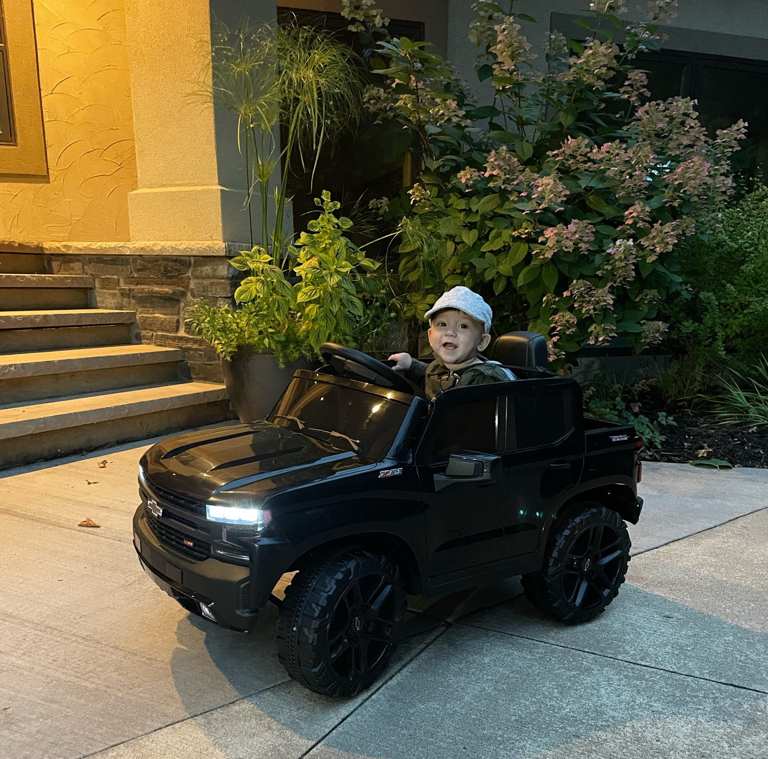 6months going on 16 🚙


#LTKfamily #LTKbaby