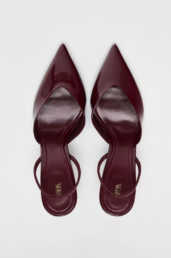 Patent-effect slingback shoes. V-vamp. Adjustable back strap fastening. Mid stiletto heel. Pointe... | Zara UK