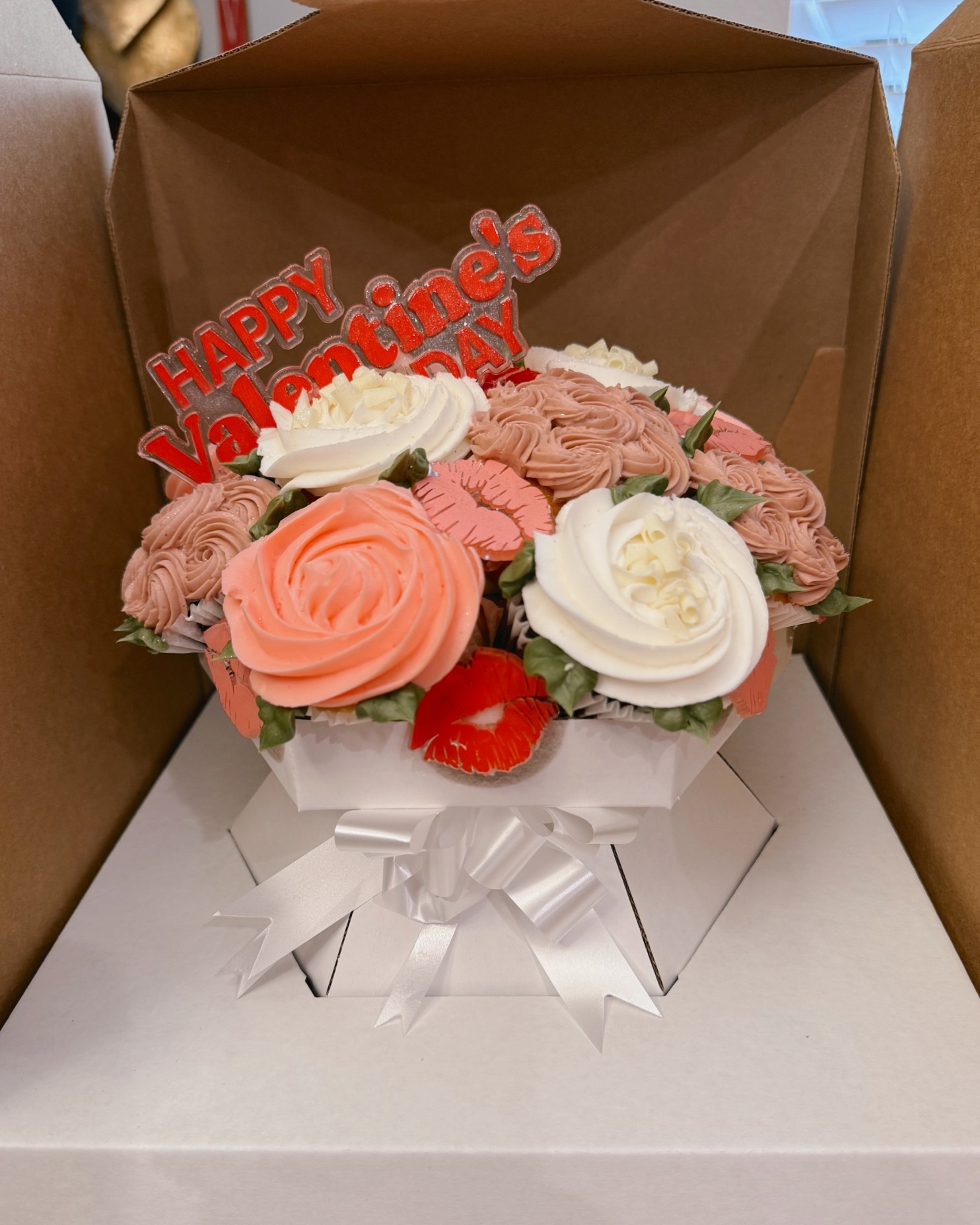 Valentine’s cupcake bouquet @walmart 

#LTKValentine #LTKfoodie #LTKSeasonal