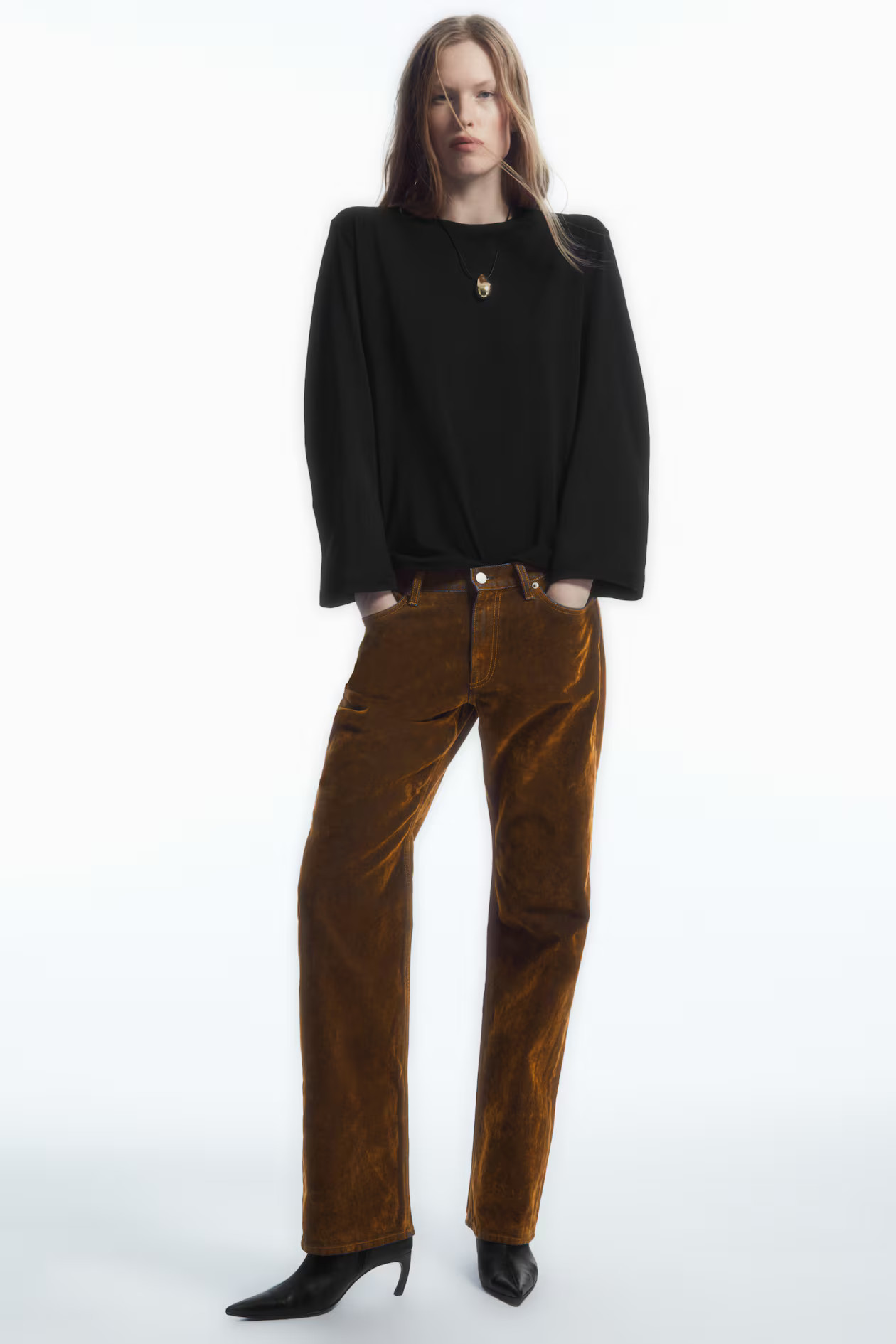 OBERTEIL MIT WEITEN ÄRMELN - SCHWARZ - Ladies | H&M AT | H&M (DE, AT, CH, NL, FI)