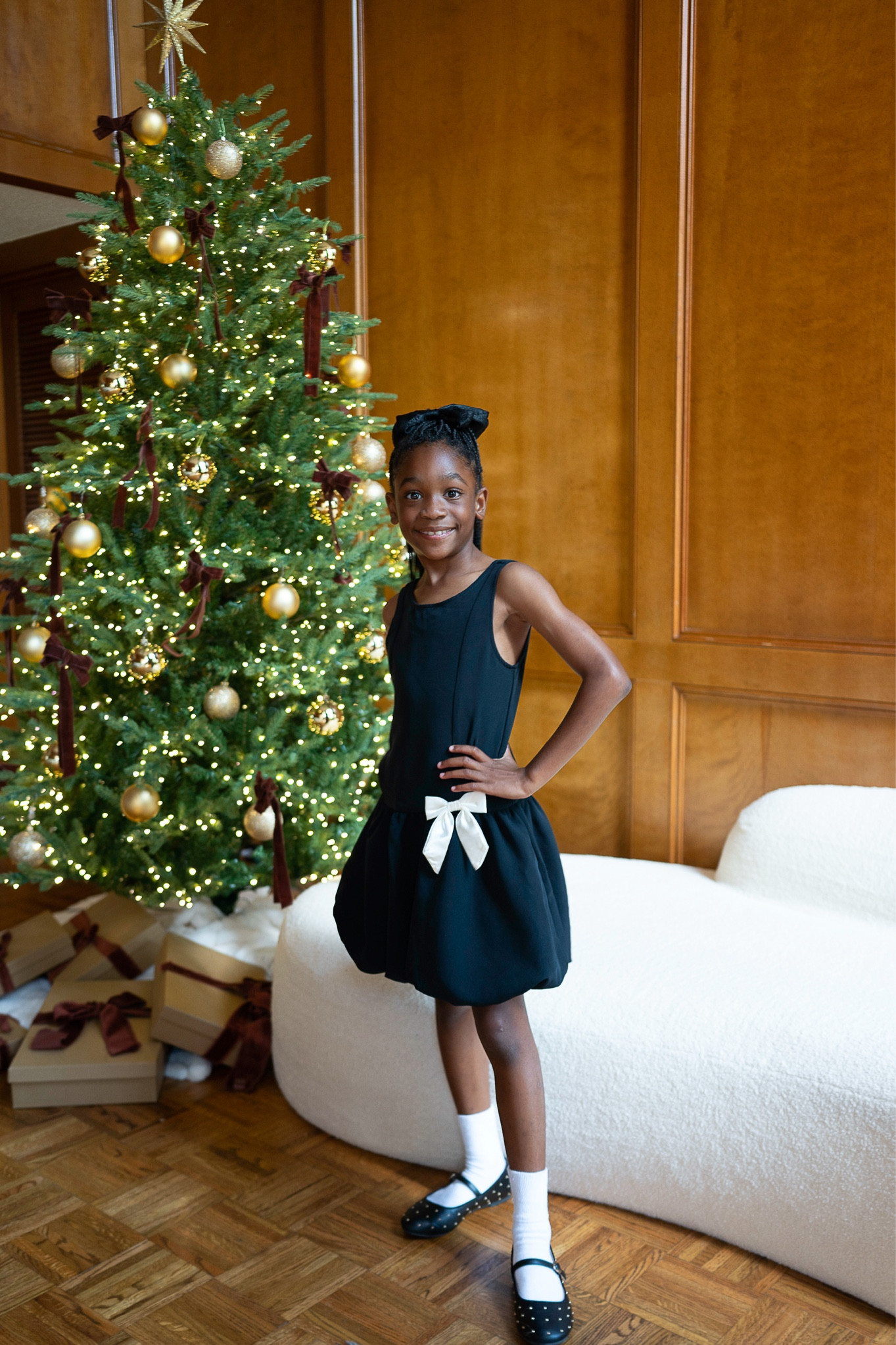 Girls ballet flats, black balloon dress with bow 

#LTKParties #LTKKids #LTKHoliday