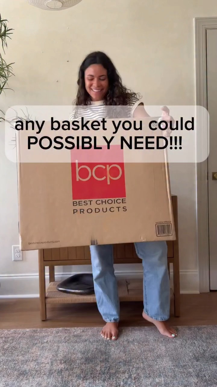 Comment “NEED” for the links to these beautiful and useful badkets!! 🙌 My top rated must have baskets perfect for storage of blankets, pillows, toys, pantry storage and more!! Follow and comment “NEED” for the links!! 🤎 #amazonfavorites #baskets #storagehacks
