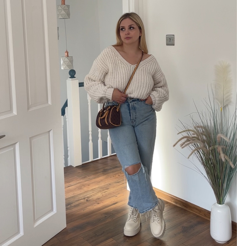 Sitting pretty 🦁

#LTKSeasonal #LTKeurope #LTKstyletip