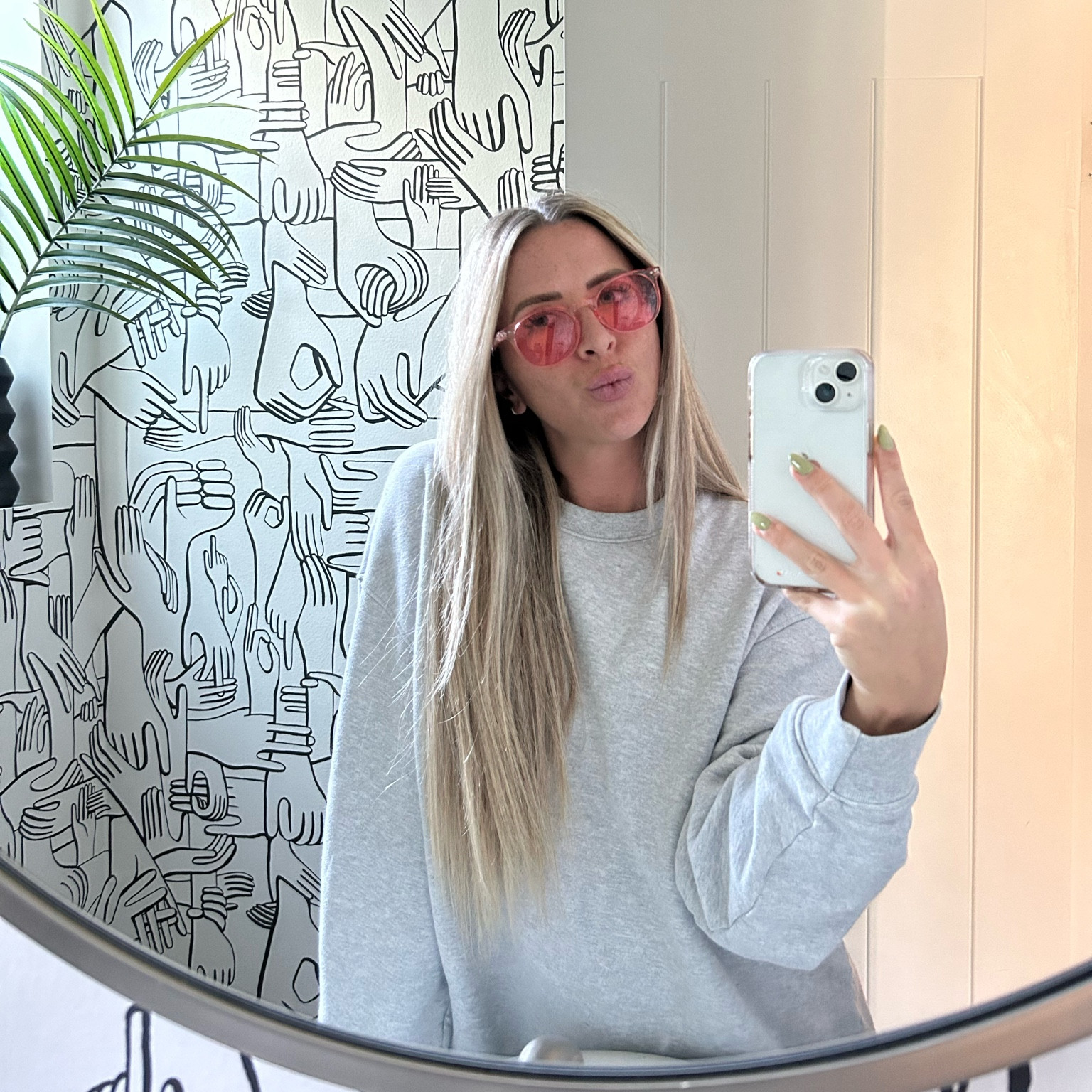 Brought these sunnies on a girls trip and all my girlfriends tried them on and they looked good on all of them! The most fun glasses.