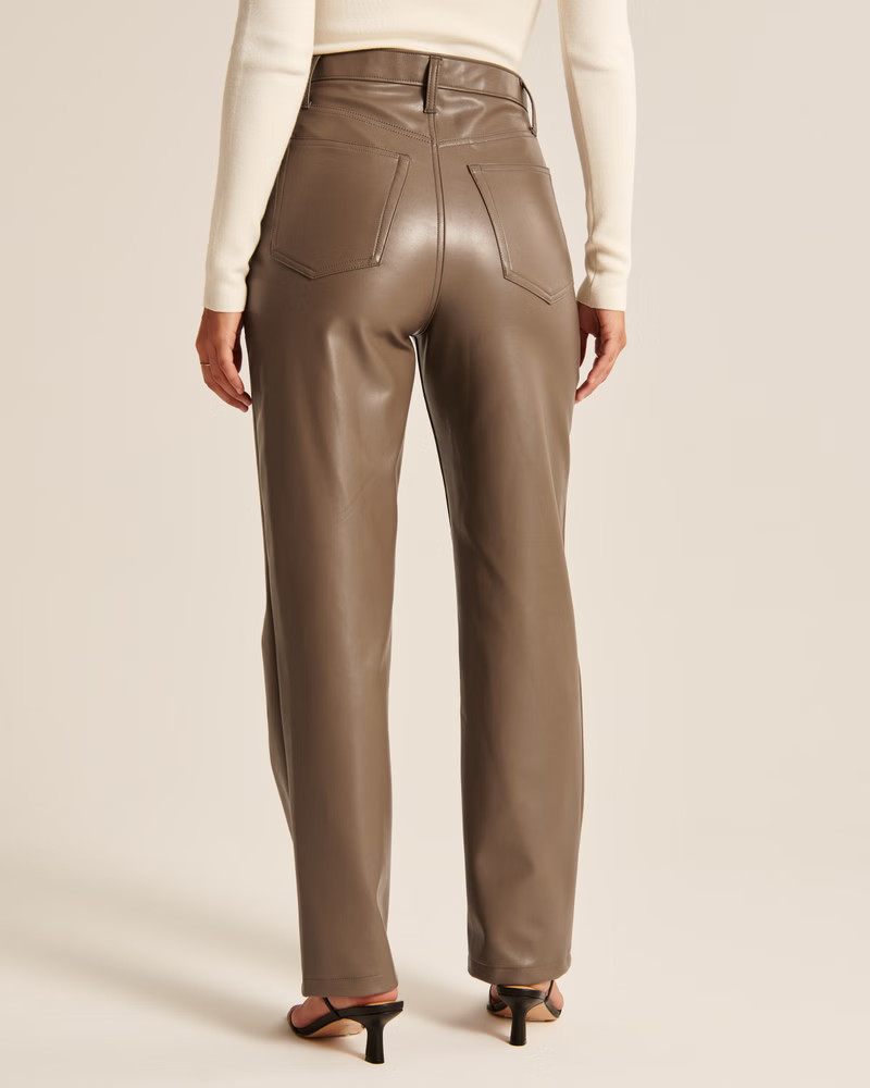Curve Love Vegan Leather 90s Straight Pants | Abercrombie & Fitch (US)