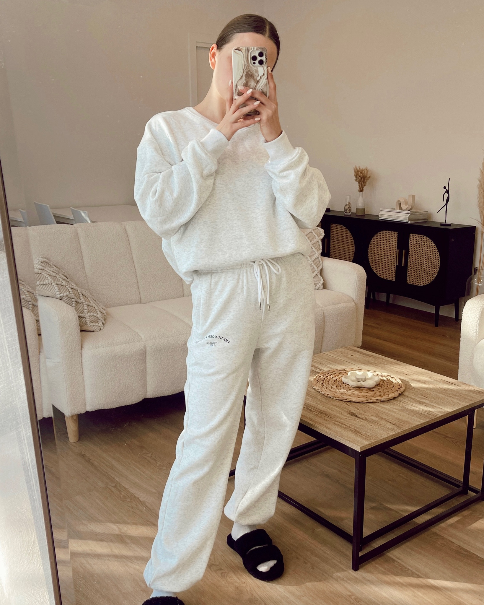 The most comfy ‘work from home’ outfit 🤍

#LTKunder100 #LTKaustralia #LTKFind