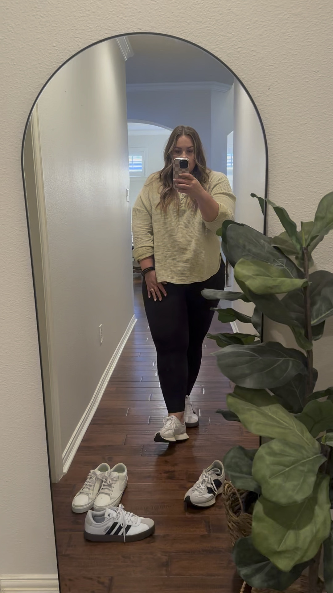 Flattering shoes and my favorite leggings! 

#LTKOver40 #LTKPlusSize #LTKStyleTip