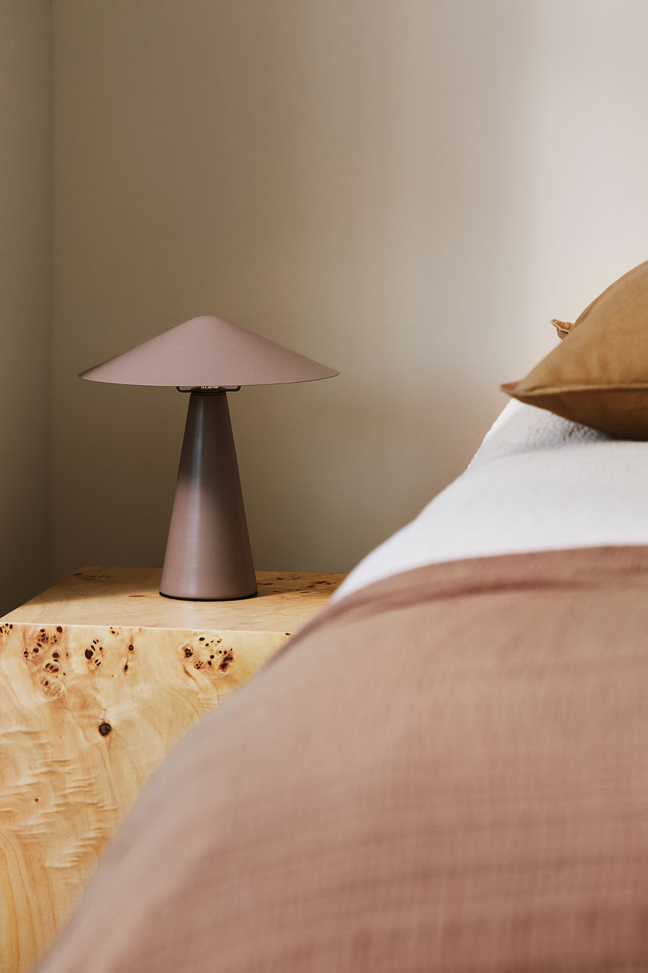 Metal Table Lamp | H&M (US + CA)