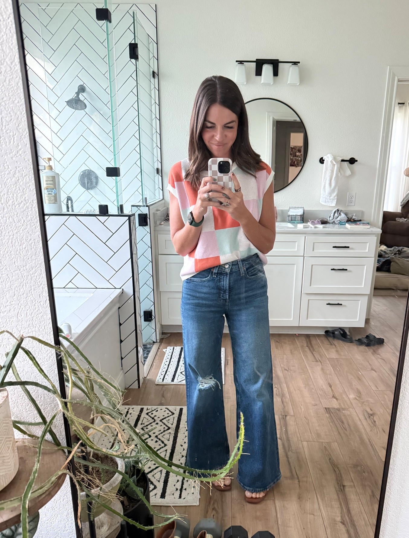 Living in sleeveless sweaters 💕

#LTKFallSale #LTKStyleTip #LTKWorkwear