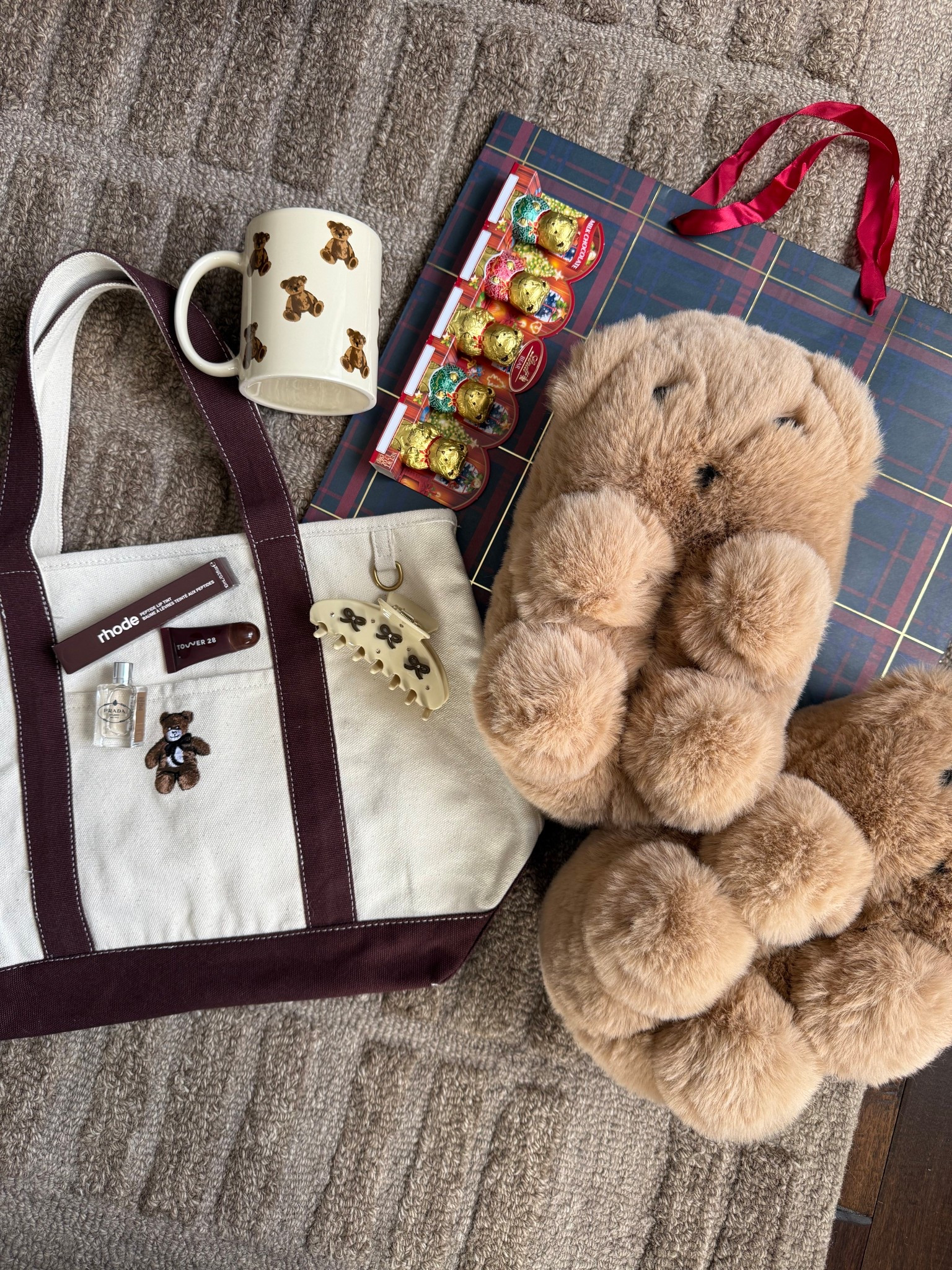 Teacher teddy bear gift this year! 

#LTKFindsUnder50 #LTKHoliday #LTKGiftGuide