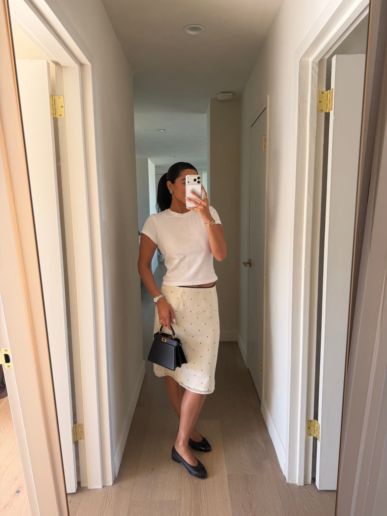 Ootd for dinner in Venice 
skirt: size up for lower fit 
tee: small

#LTKootd