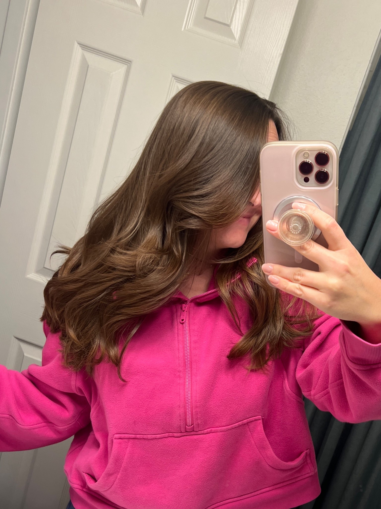 Everything I used for my hair today!!!

Shampoo/conditioner - it’s a 10 hydrating line
Hair Mask: Monday 
Leave in conditioner: it’s a 10
Hair cream: Davine’s
Dyson air wrap curl attachments

#LTKFindsUnder50 #LTKBeauty