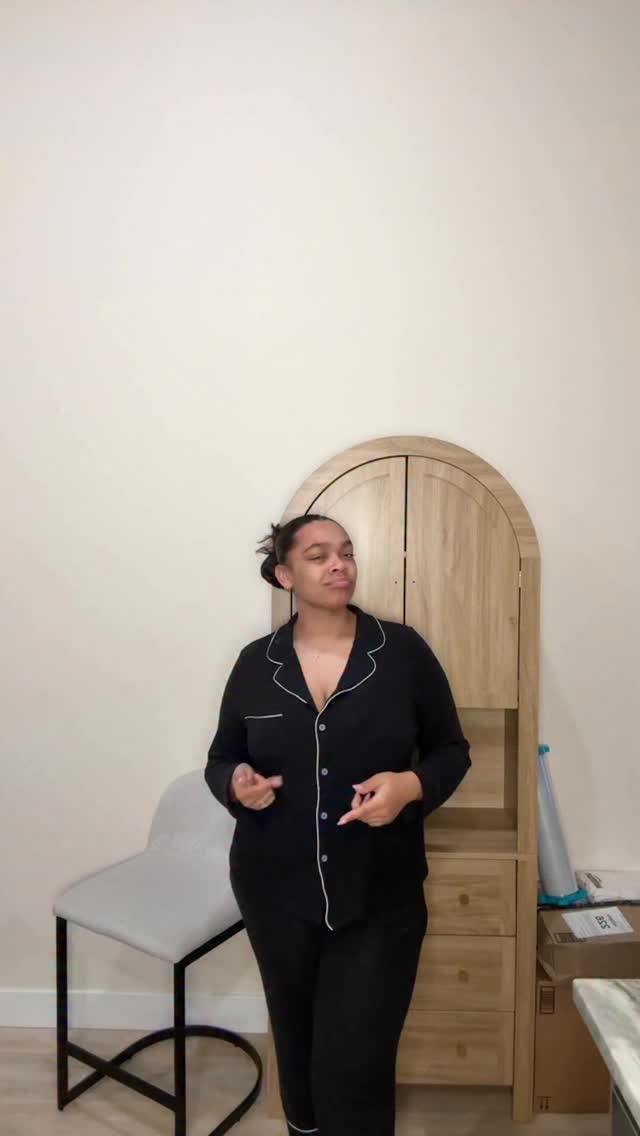 Could never let you forget your motherly/wifely duties 😬😬

#LTKootd #LTKdayinmylife #LTKmomlife