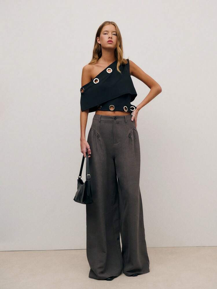 N\u00f6ista Asymmetrical Shoulder Top With Metal Eyelet Details And A Cropped Fit. A Statement Pa... | SHEIN