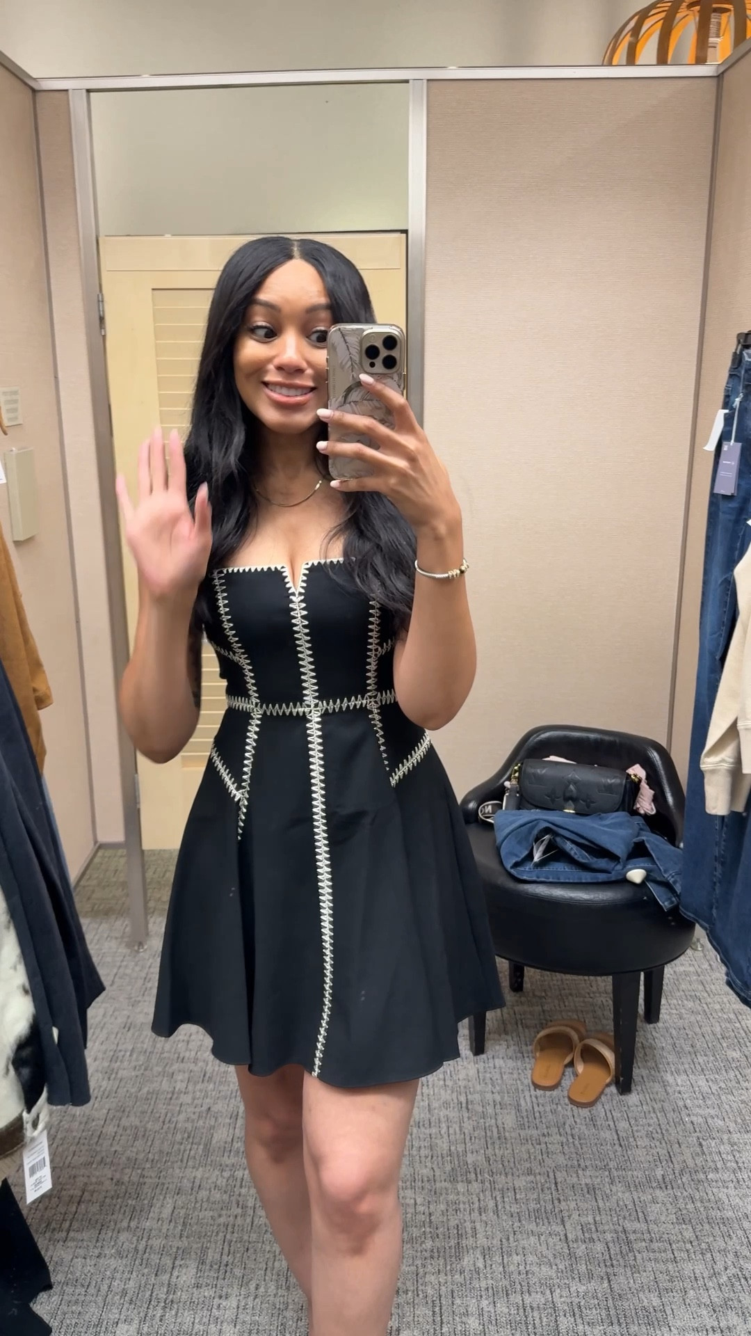 Ummm Cinq a Sept, my bank account said STOP 🥴 this new Jelena Fit & Flare Minidress is EVERYTHING 🖤 wearing size 2, could have done a 0 it runs a little big! The contrast stitching is amazing

Nordstrom, Cinq a Sept, mini dress, party, black dress, fit and flare

#LTKStyleTip