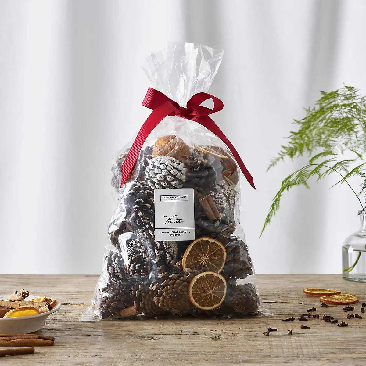 Winter Pot Pourri | The White Company (UK)