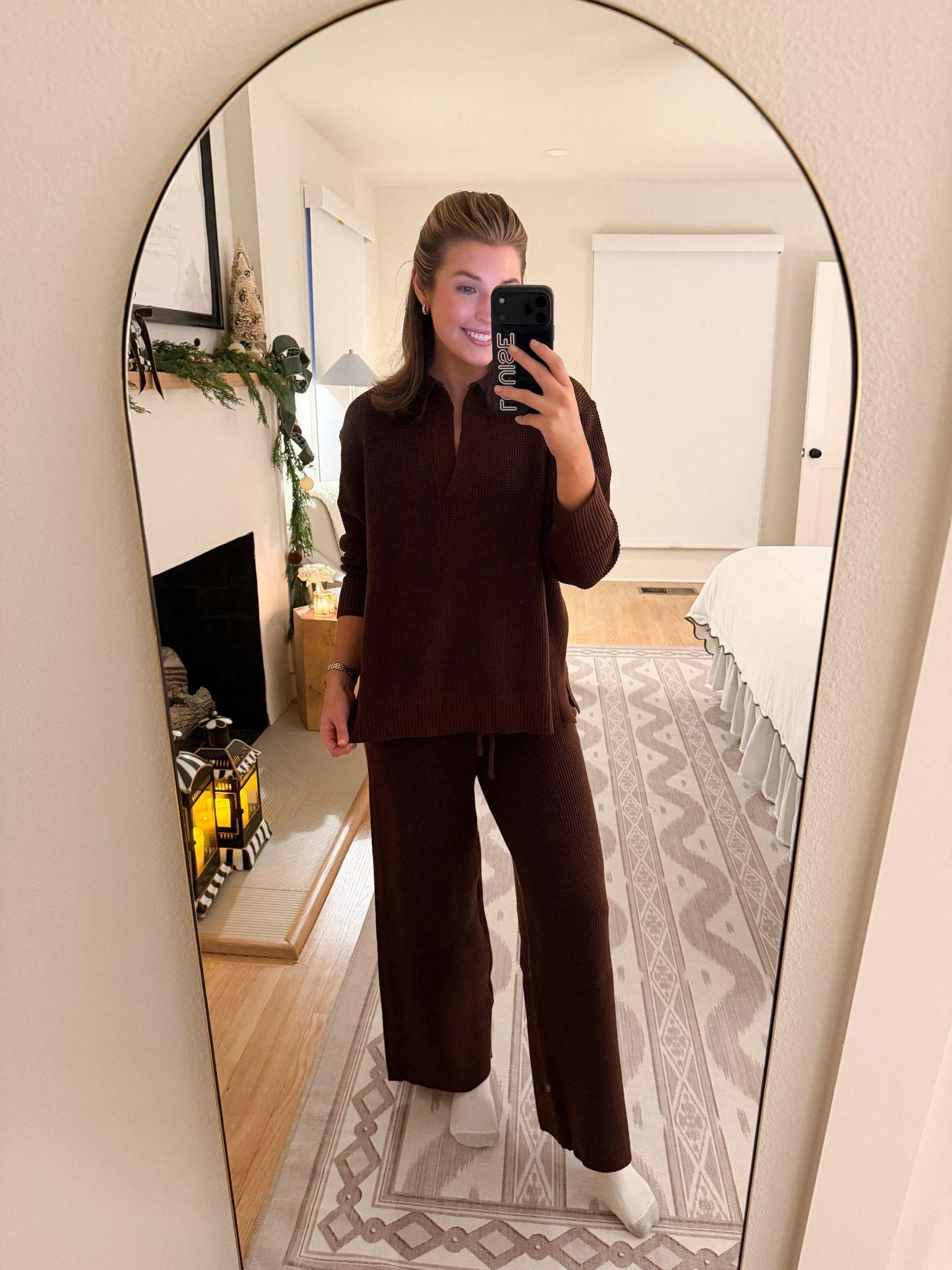 Cozy matching set! Wearing an XS!💕

Lounge set // matching set //