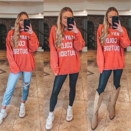   Christmas graphic sweatshirt
Leather leggings
Distressed denim
Chunky white sneaker
Casual winter outfit
Casual fall outfit 