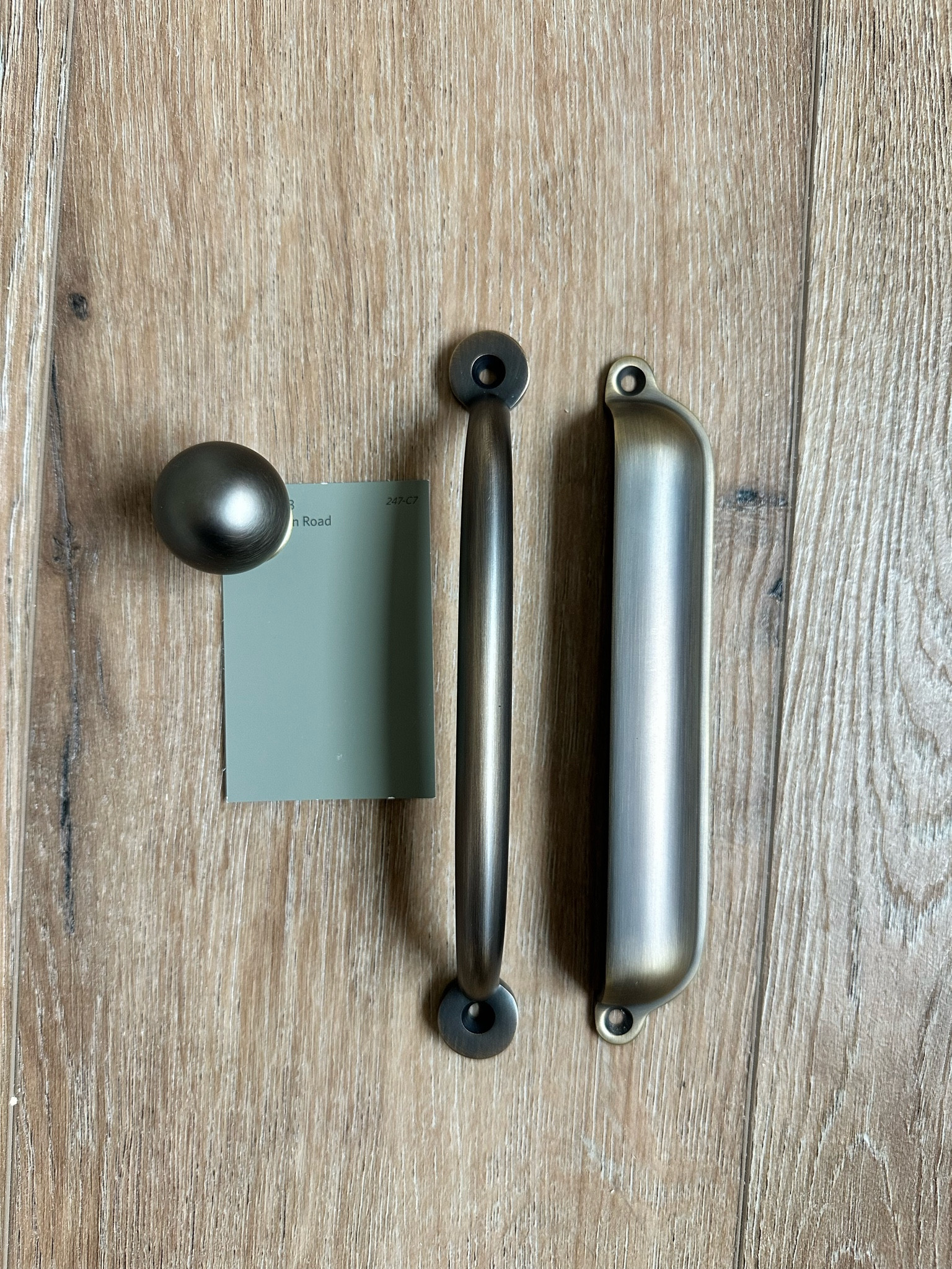 Burnished Antique drawer pulls and knobs for the new built ins.



#LTKHome #LTKStyleTip #LTKFindsUnder100