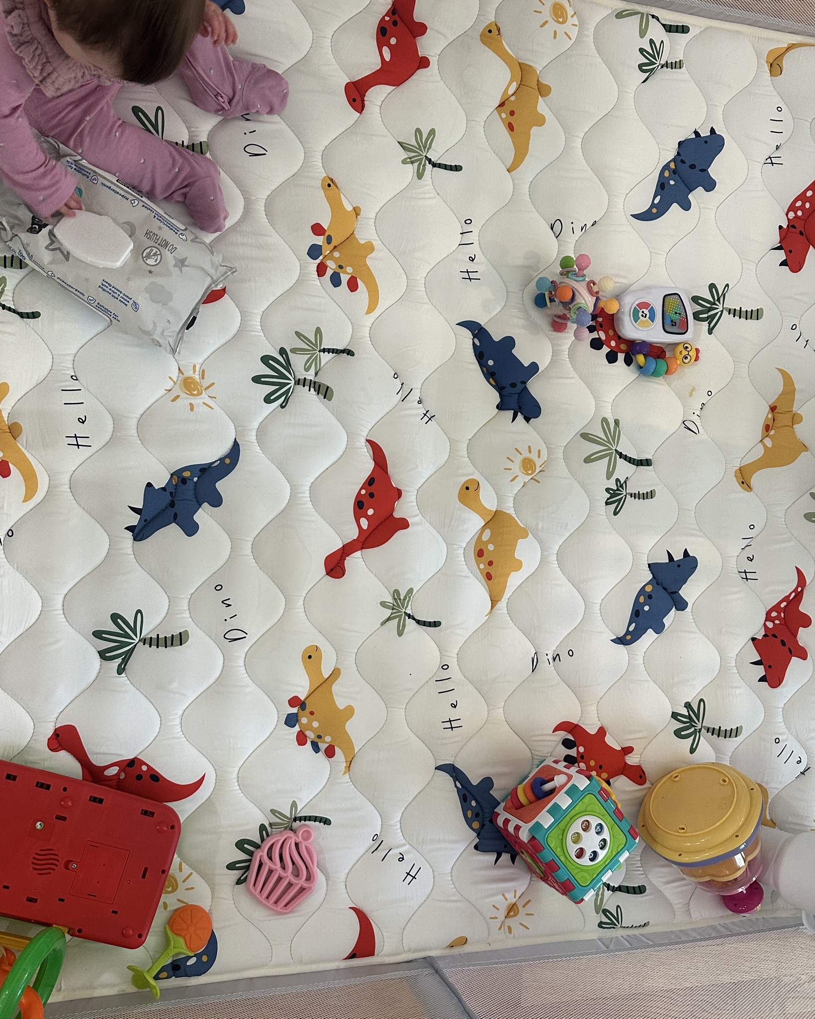Found the mat 🙌 Puke, spills, stains—everything wipes right up like magic 🤯 #momwin #babymusthave 

#LTKBaby #LTKFamily #LTKBump