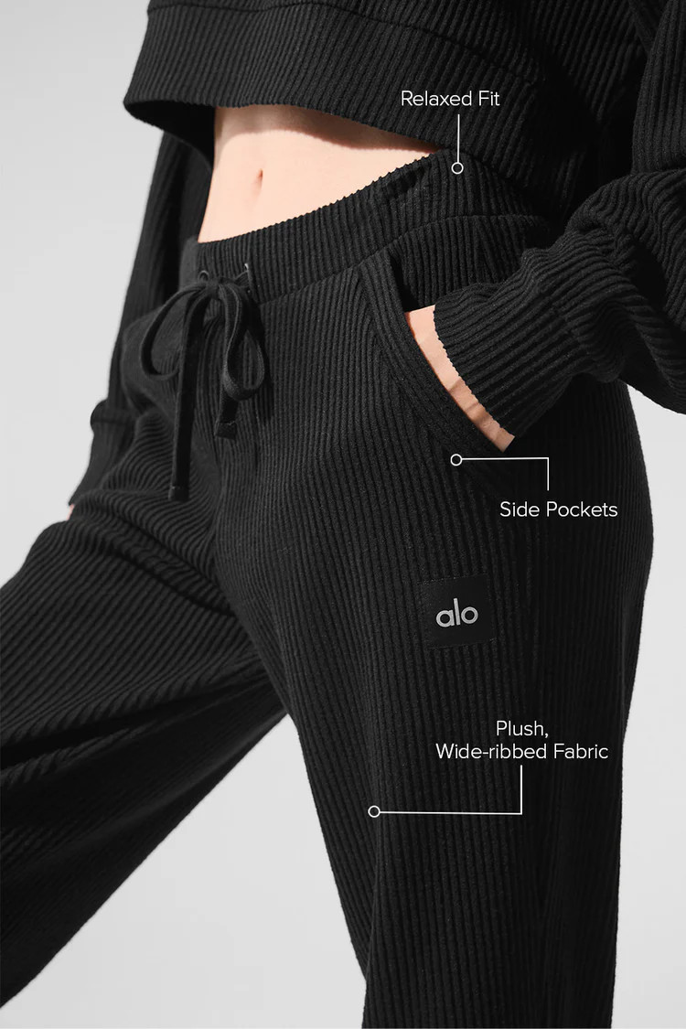 Muse Sweatpant - Black | Alo Yoga (US)