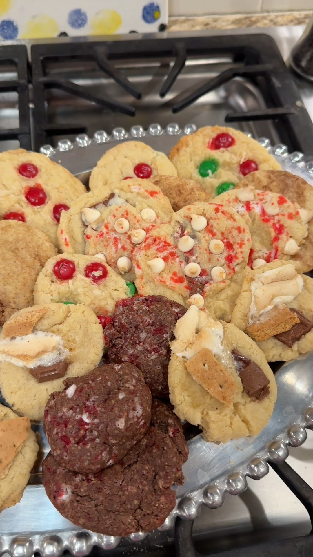 My mixer my favorite kitchen appliance 

🎄 The Only Sugar Cookie Dough You’ll Ever Need 🎄

Makes ~2 dozen cookies

Ingredients:
	•	2 ¼ cups flour
	•	1 tsp baking soda
	•	½ tsp baking powder
	•	Pinch of salt
	•	1 cup butter, softened
	•	1 ½ cups sugar
	•	1 egg
	•	1 tsp vanilla

Steps (fast + easy):
1️⃣ Cream butter & sugar until fluffy
2️⃣ Beat in egg + vanilla
3️⃣ Stir in flour, baking soda, powder & salt
4️⃣ DONE! Use this as your base for any cookie 🍪

💡 Tip: Add chocolate chips, sprinkles, or even Oreos—one dough, endless cookies!

#SugarCookies #CookieBase #ChristmasCookies #HolidayBaking #BakingMadeEasy #CookieRecipe #MomLifeBaking #BakeAtHome #CookieHacks #HomemadeCookies #BakingTips #EasyRecipes #FamilyBaking #ChristmasTreats #CookieLovers #BakingFun #SaveableRecipes #BakingMadeSimple

	•	sugar cookie base recipe
	•	easy homemade cookies
	•	versatile cookie dough
	•	holiday baking ideas
	•	simple cookie recipe
	•	Christmas cookie hack
	•	quick cookie recipe
	•	baking for beginners
	•	one dough multiple cookies


#LTKGiftGuide #LTKHoliday #LTKdayinmylife