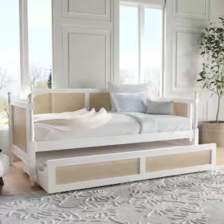 Hillsdale Furniture Melanie Twin Daybed, White 2167DBT - The Home Depot | The Home Depot
