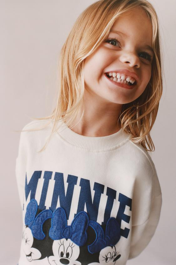 MINNIE MOUSE © DISNEY PATCH SWEATSHIRT | Zara US