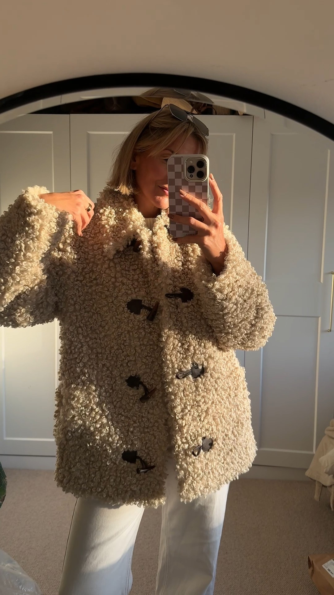 Teddy coat, both coat

#LTKuk #LTKfestive #LTKwinter