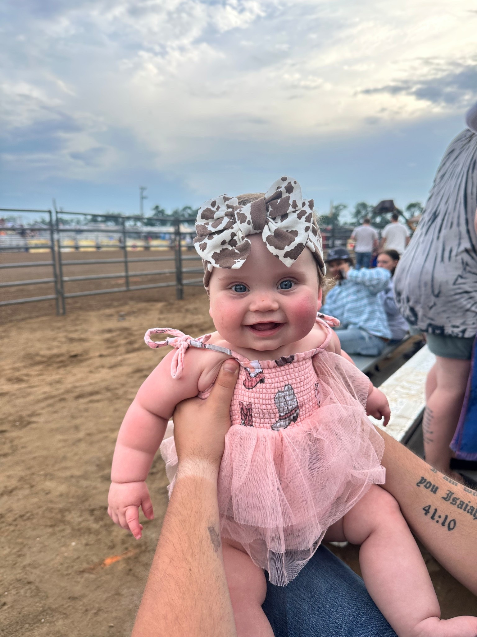 sav’s rodeo outfit! 🎀

#LTKBaby #LTKSaleAlert #LTKSeasonal