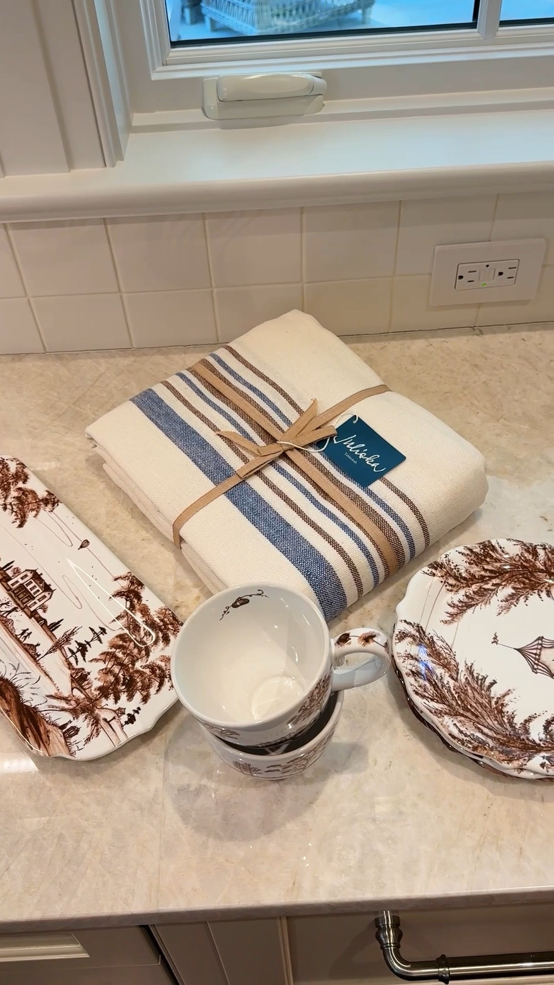 Sharing some new fall pieces from Juliska in their Country Estate collection! 

#LTKHome #LTKSeasonal #LTKFallSale