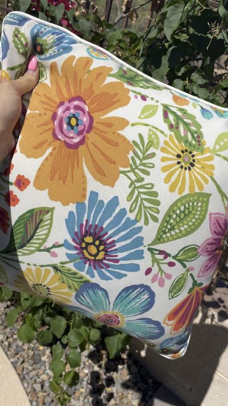 I LOVE our colorful, happy outdoor throw pillows! They really brighten up our backyard! 

#LTKSeasonal #LTKHome #LTKSaleAlert