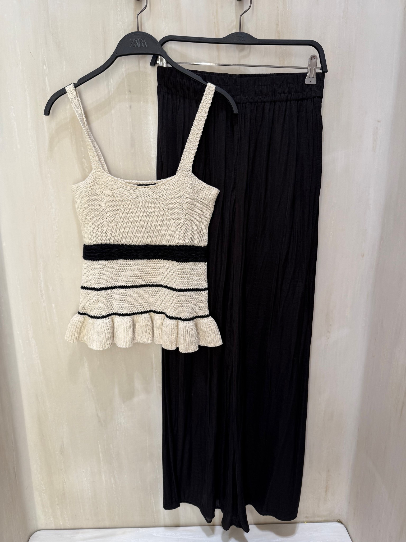 Crochet contrast two tone top & flowing trousers🖤
Tags: Zara old money outfit chic satin date night holiday vacation special occasion holiday vacation beach basics

#LTKsummer #LTKstyletip