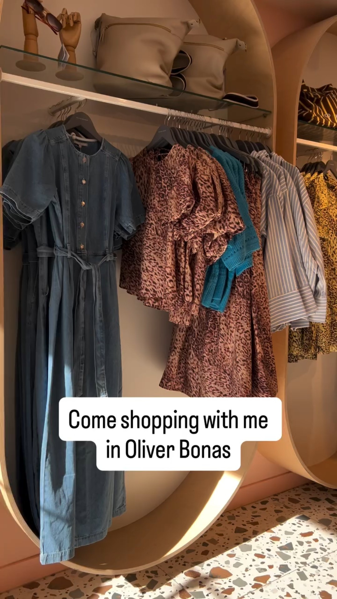 If you love animal print, this one’s for you!

Oliver Bonas, great colours, bold prints, super size ranges & their accessories are just gorgeous.

Here’s a quick sneak peak in their Windsor store, anything catch your eye?