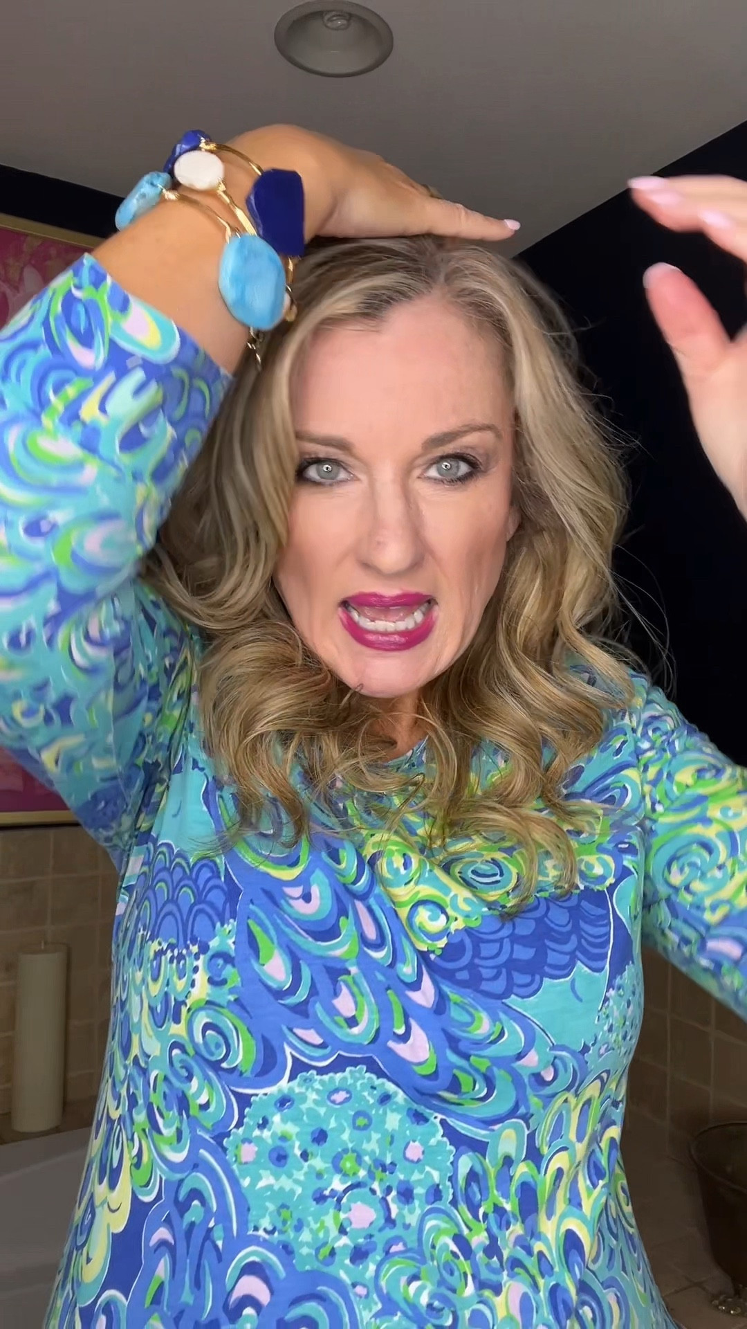 I use this to tame frizz 

#LTKBeauty #LTKStyleTip #LTKFindsUnder50