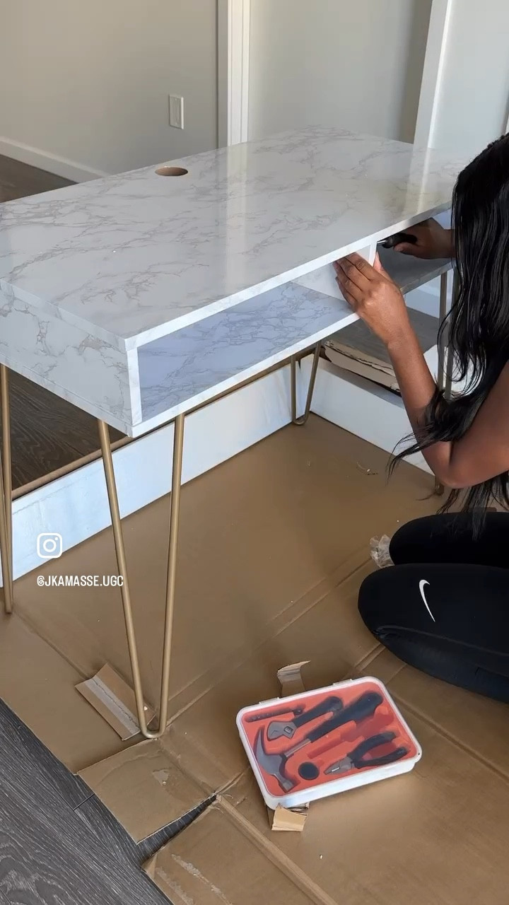 Makeup Vanity Marble

#LTKhome #LTKbeauty