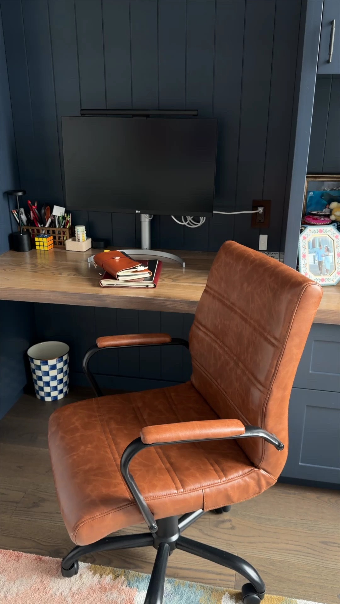 #AD my office is complete with this gorg (and comfy!!) chair from @wayfair #WayfairPartner #Wayfair