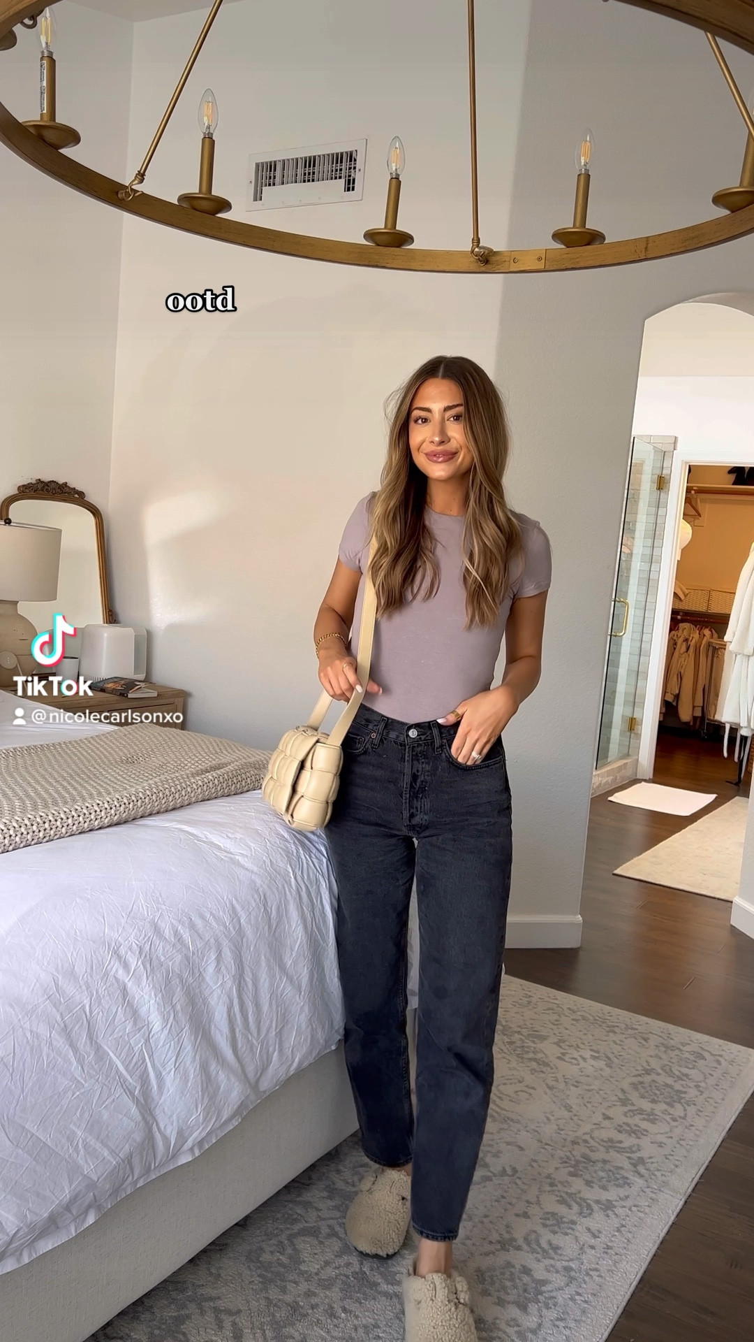 small in bodysuit (fits tts - so soft!) 26 in jeans and tts! 🤍 

#LTKSeasonal