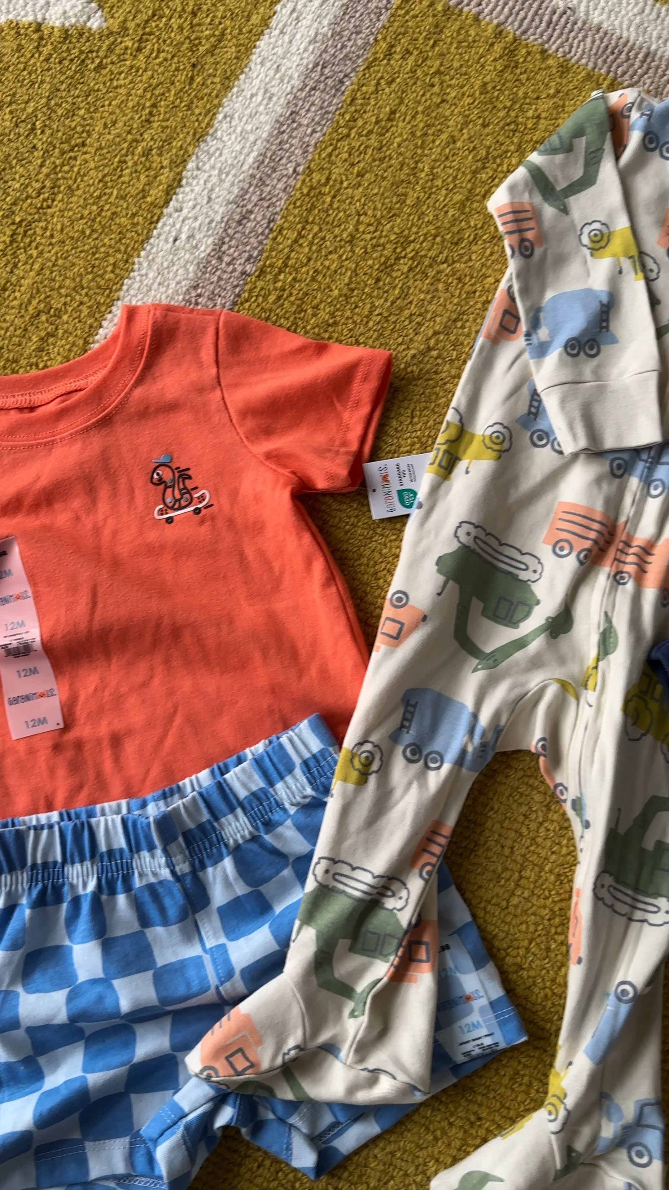 Baby boys fashion on a budget for spring 2025

Walmart finds, boys sets, sweatsuits, sweat shorts, baby separates, colorful, graphic tees

#LTKKids #LTKBaby #LTKFindsUnder50