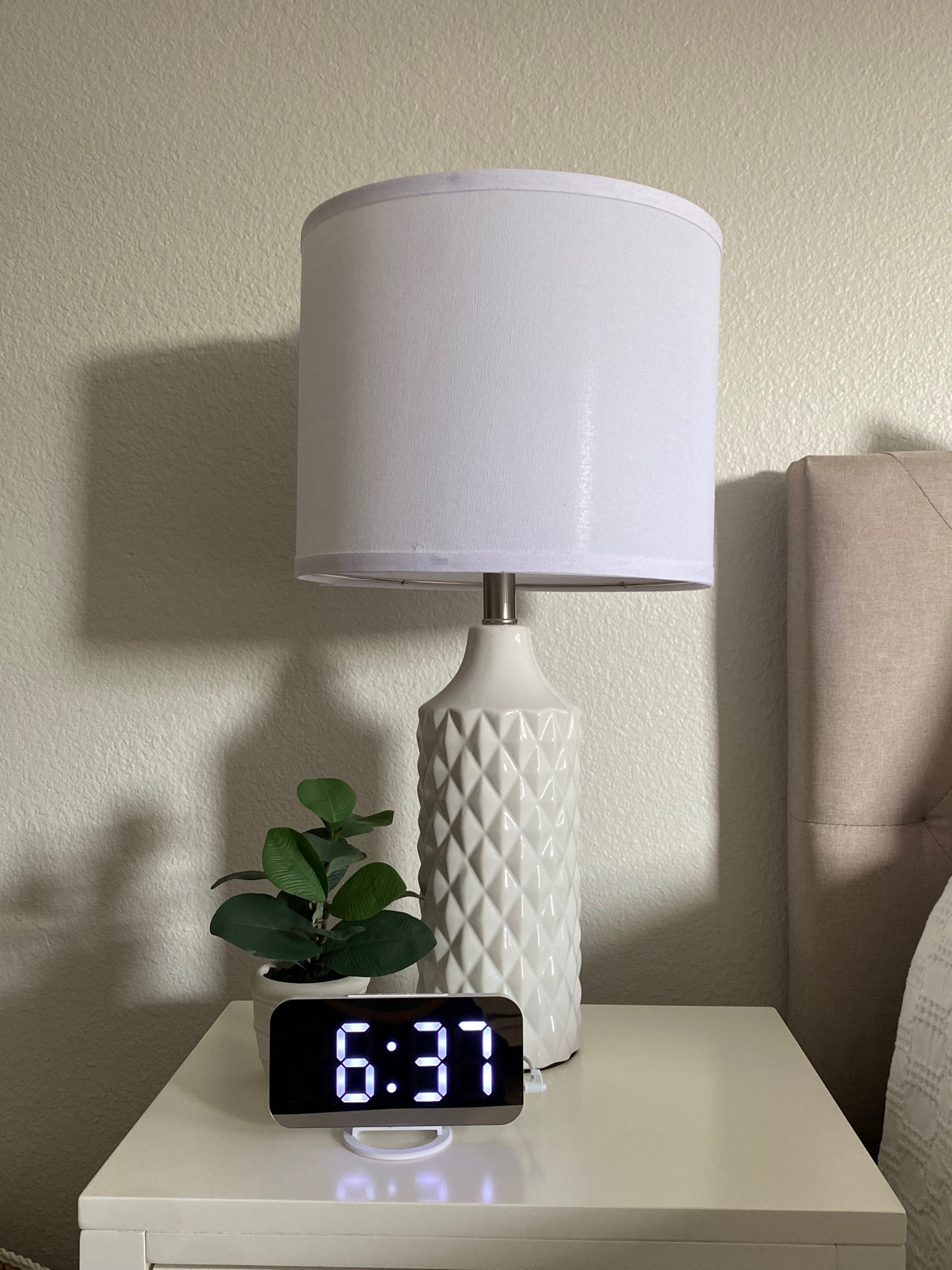 I found the cutest neutral lamps on Amazon for my bedroom🤍🤍 

#LTKsalealert #LTKhome #LTKfamily