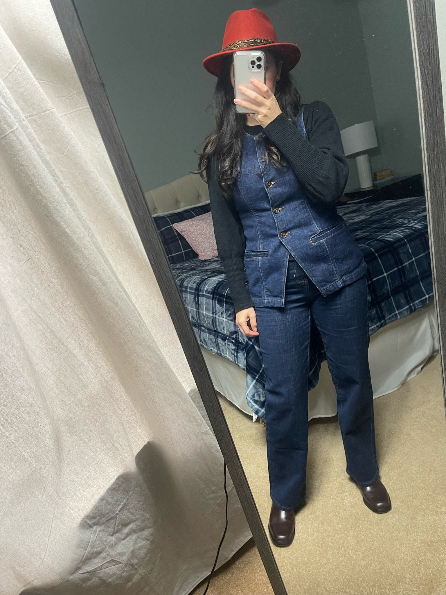 Banana Republic, Amazon, Michael Kors, Jane Birkin, bag charms, denim, wool hats, workwear, modest style

#LTKOver40 #LTKStyleTip #LTKPetite