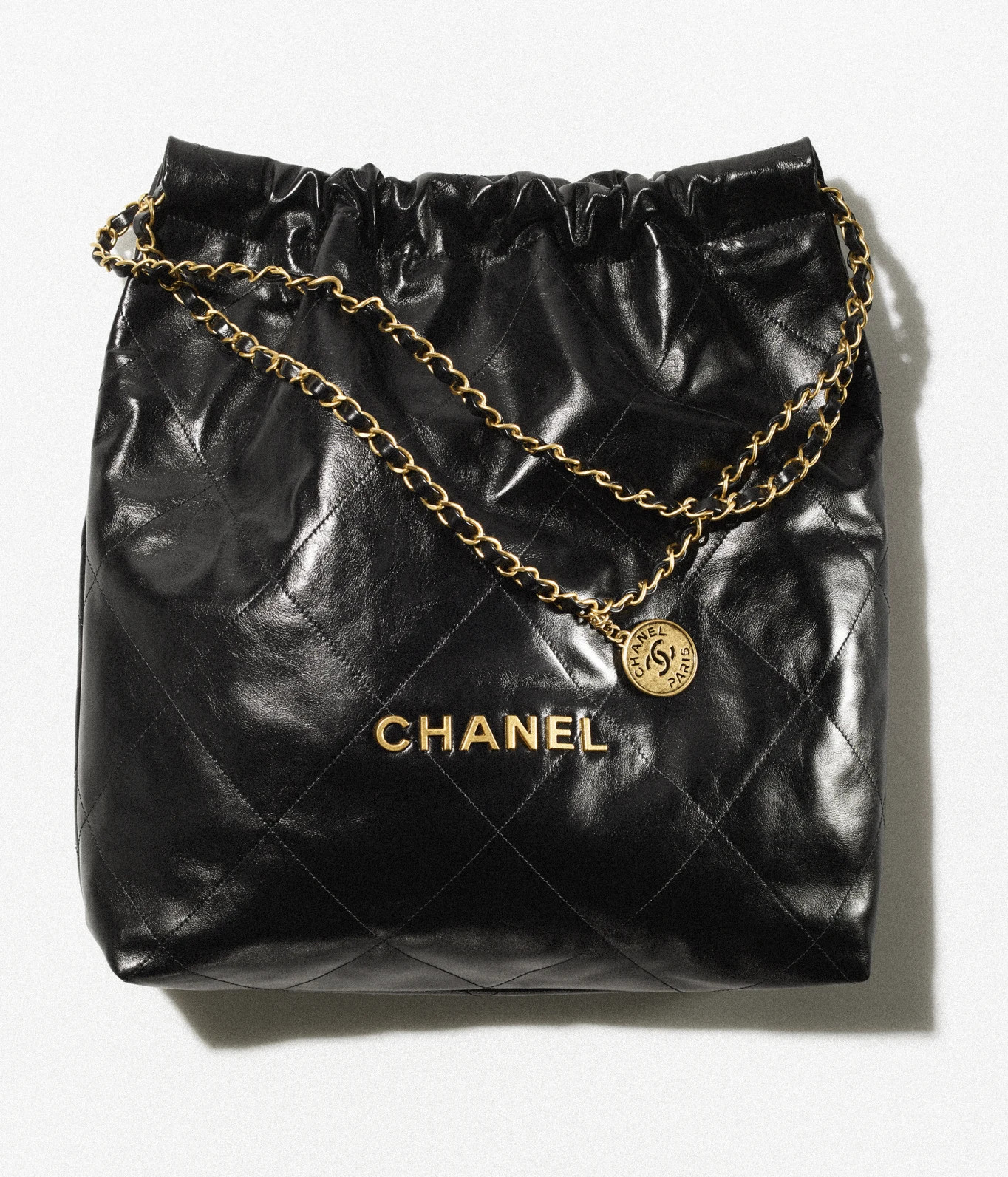 CHANEL 22 Large Handbag

            
		Shiny Calfskin & Gold-Tone Metal 
	
		Black | Chanel, Inc. (US)