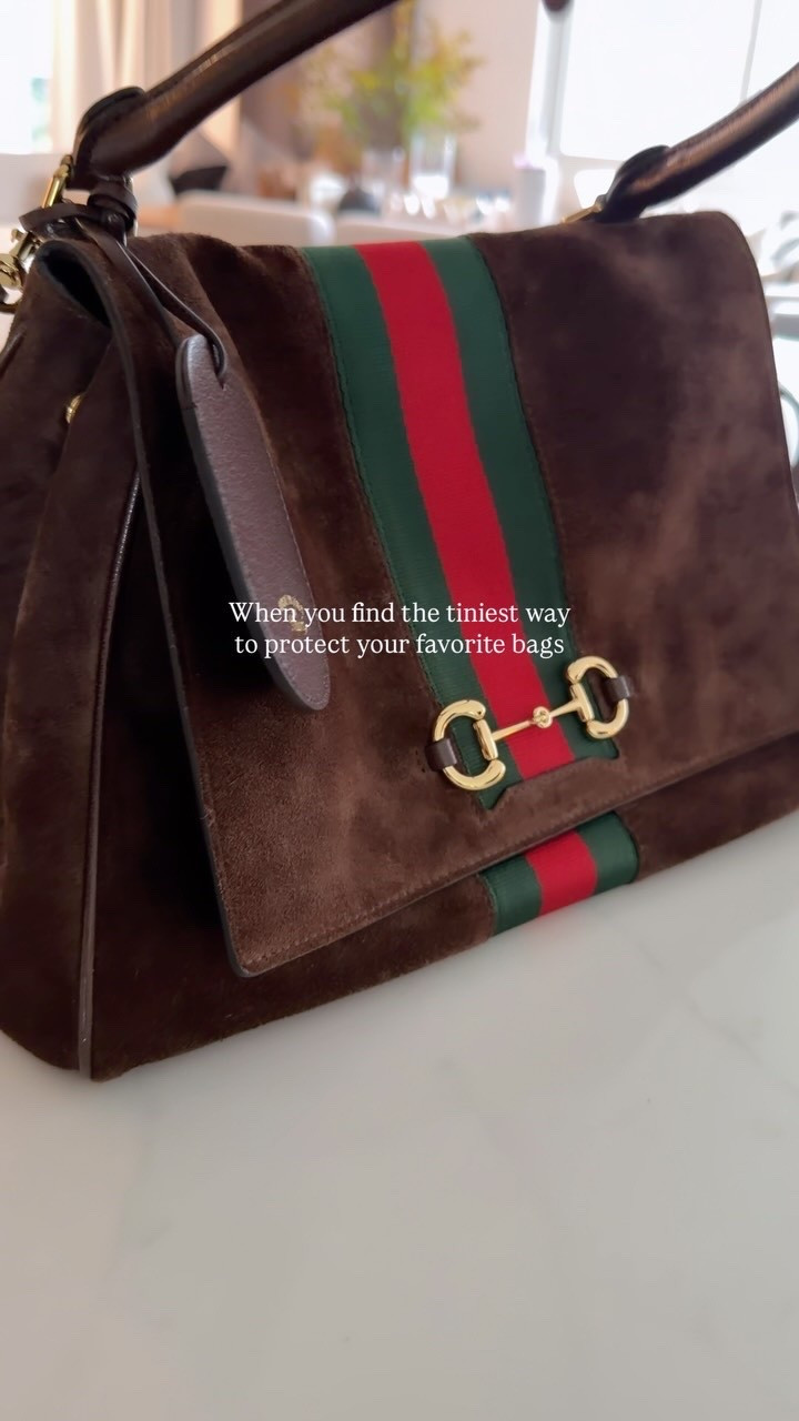 Your favorite bags are begging for these 💫

They attach in seconds, are removable, and give me a little more peace of mind when putting my bag down

Follow and comment LINKS for links 🤎💫 

#handbag