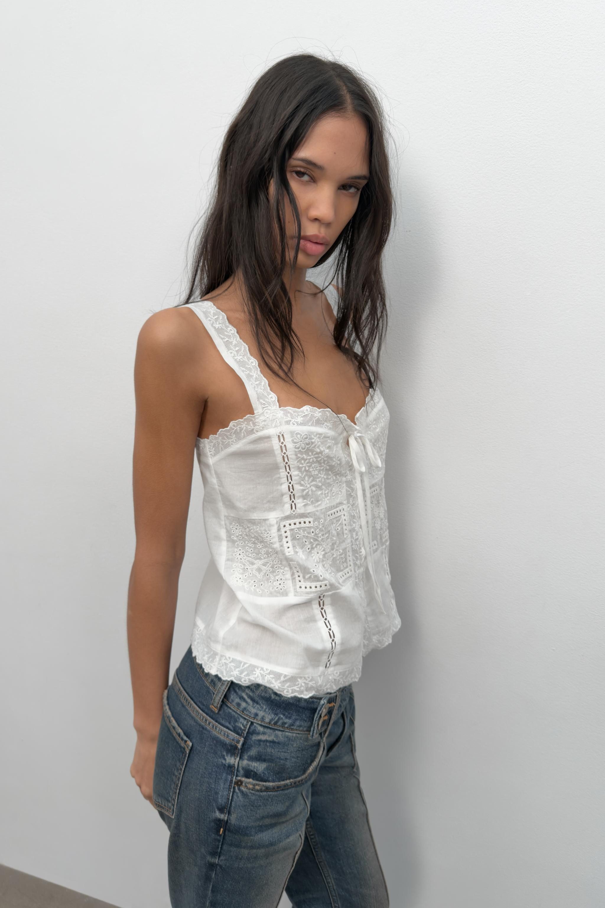 EMBROIDERED STRAPPY TOP | Zara UK