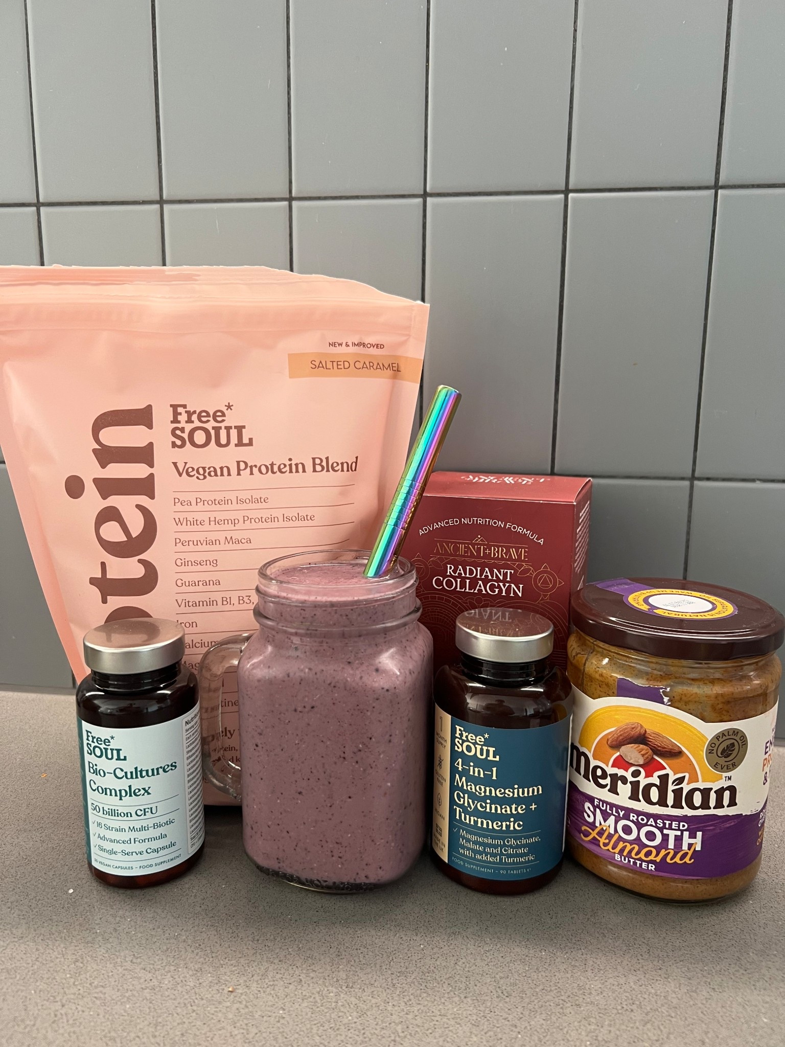 My perfect morning smoothie 💜🌿
1 banana 
Frozen strawberries 
Frozen blueberries
Almond butter
Vegan collagen
Free soul salted caramel protein
Oat milk
Gf oats
Chia seeds
A few dates
Water
(+My supplements on the side)

#LTKuk #LTKfitness #LTKautumn