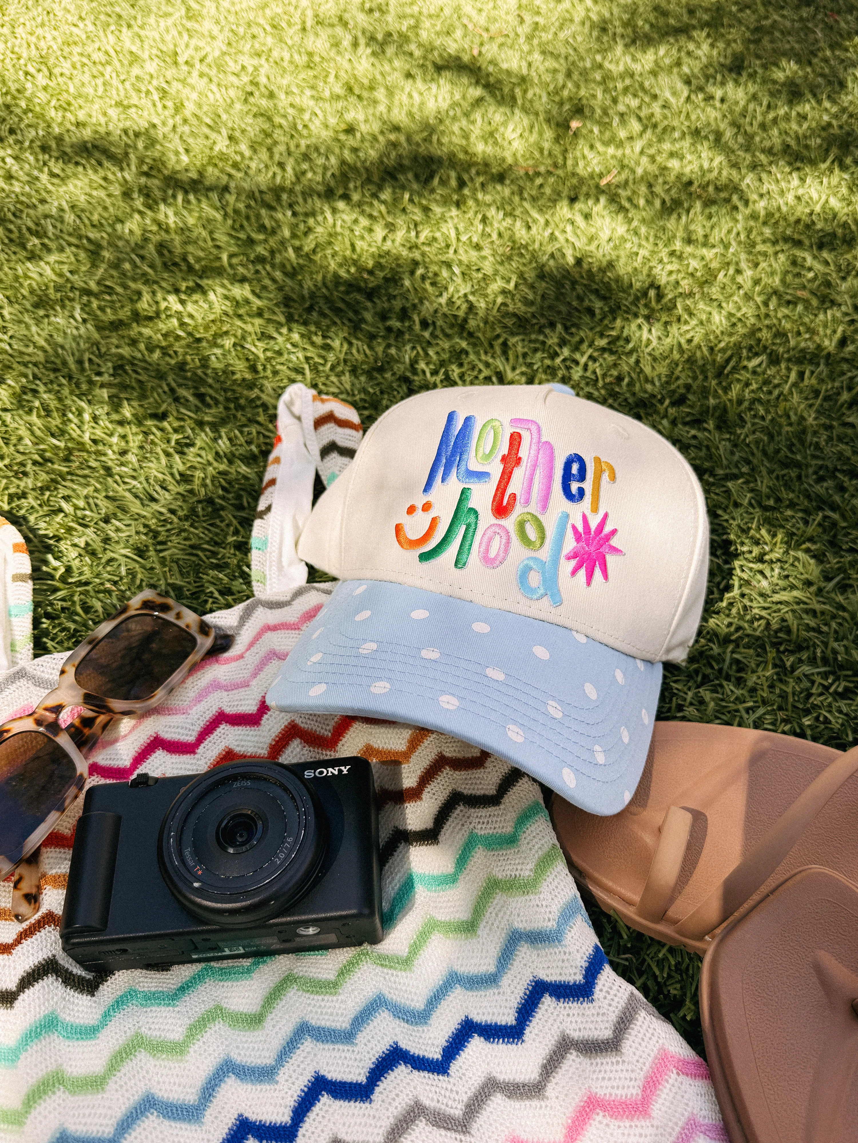 ETTA OG | motherhood trucker hat - polka dot / multi | Etta+East