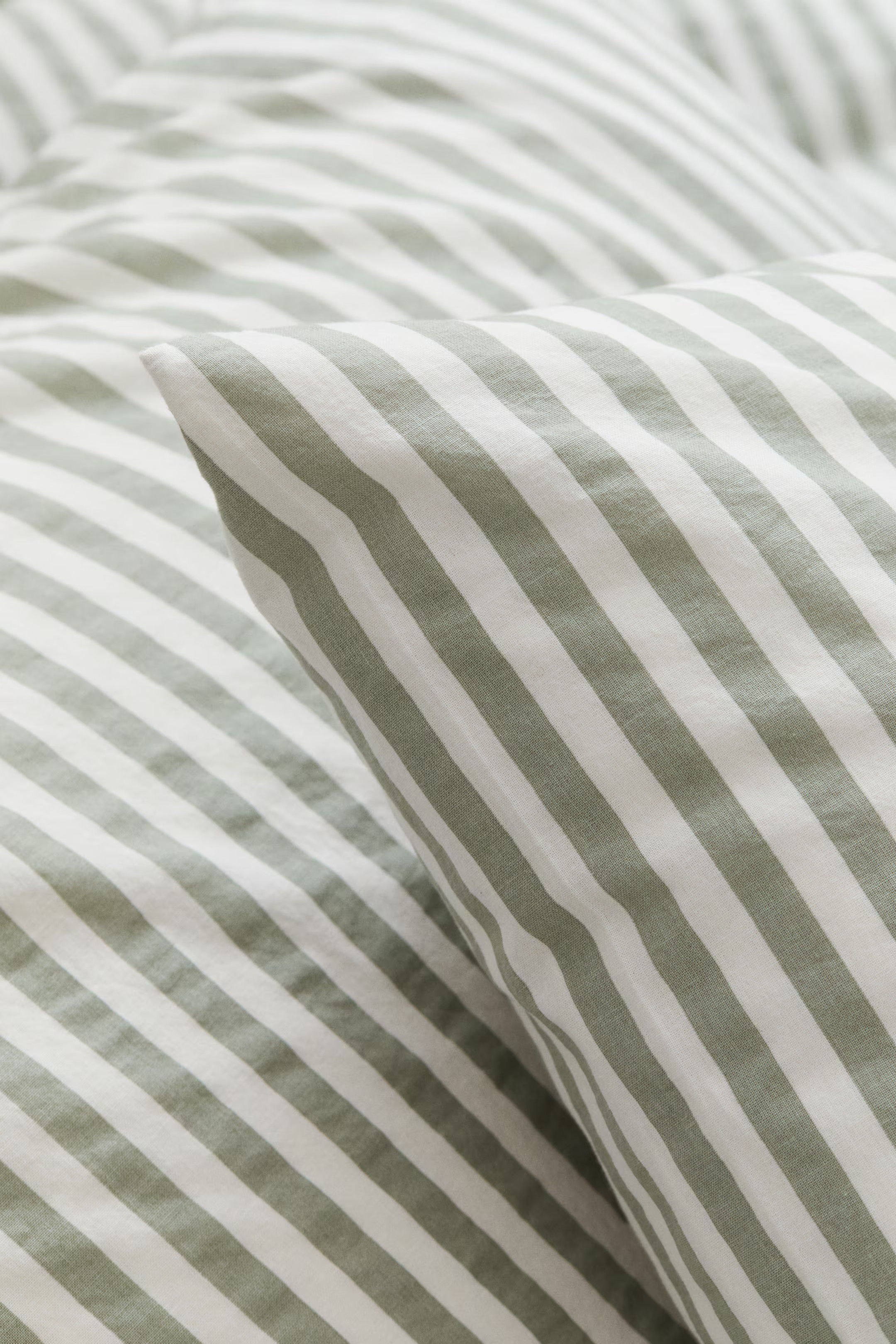 Cotton Twin Duvet Cover Set | H&M (US + CA)