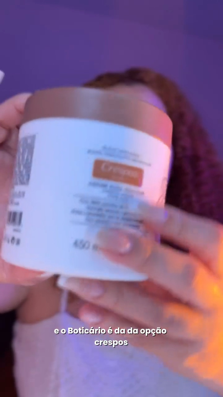 Hoje vamos testar o creme de pentear para crespos da linha Match ciência das curvas de @oboticario, eu já testei a de cachos mas pra mim essa versão para crespos deixa o cabelo belíssimo, muito definido e com um Day After lindo. 

Aproveitei pra mostrar também o cabelo pós tratamento com a máscara umectante crespo power da @apsecosmetics que também é excelente, mas quero saber se você já usou algum desses produtos? 

#apse #apicecosmetics #cacheadasdoinstagram #oboticario #matchciênciadascurvas