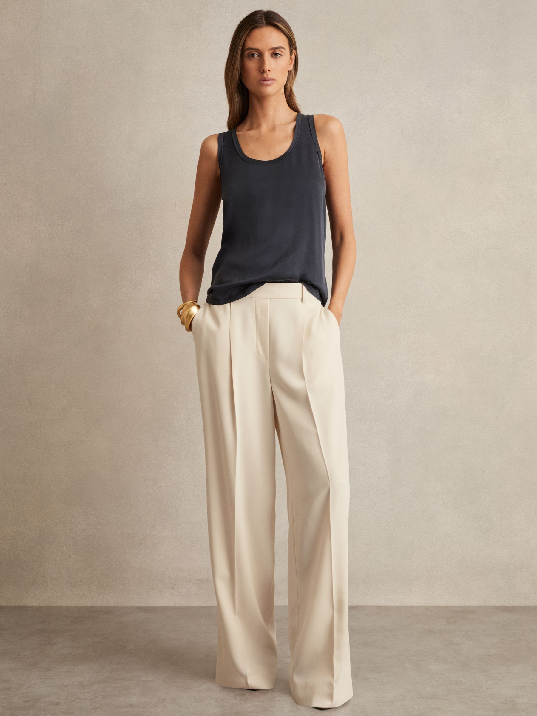 Reiss Petite Elasticated-Waist Wide-Leg Twill Trousers in Cream - REISS | Reiss UK