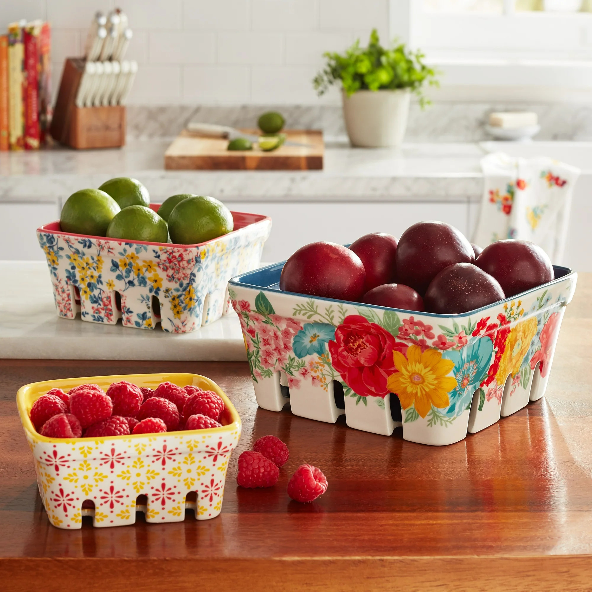 The Pioneer Woman Fancy Flourish 3-Piece Ceramic Fruit Basket Set | Walmart (US)